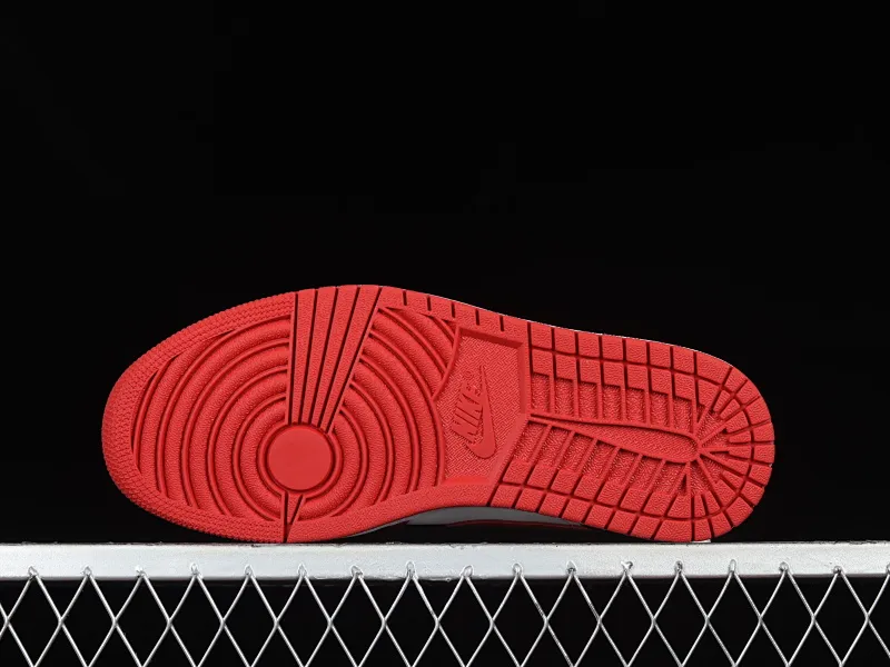 All categories Air Jordan Jordan series basketball shoes Air Jordan 1 Low Z version Air Jordan 1 Low AJ1 Joe 1 red, white and black Sports culture basketball shoes 553558-163